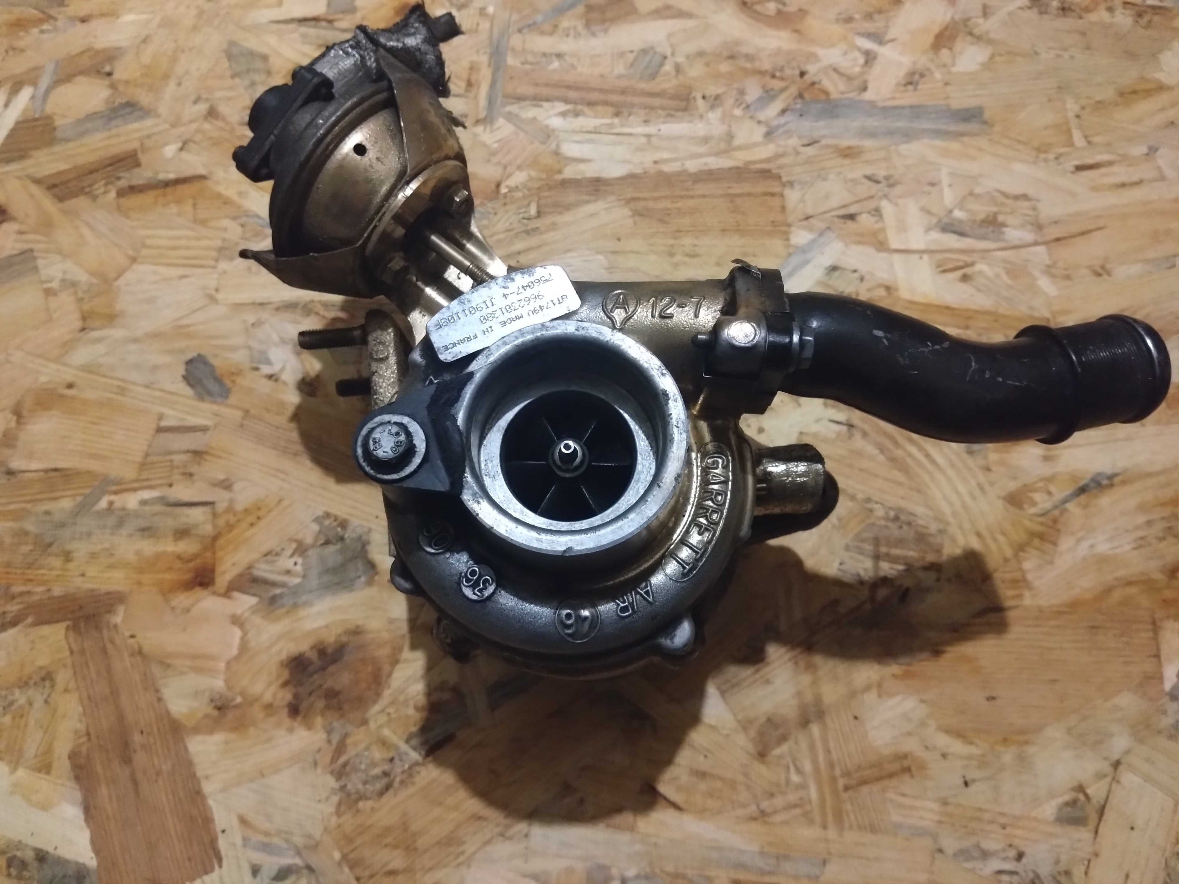 Турбіна Citroen C4 C5 C-Crosser/Peugeot 307 308 508 407 607 2.0 HDI
