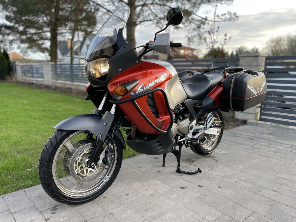 Honda Varadero Xl 1000 stan idealny . Sprowadzony Niemcy