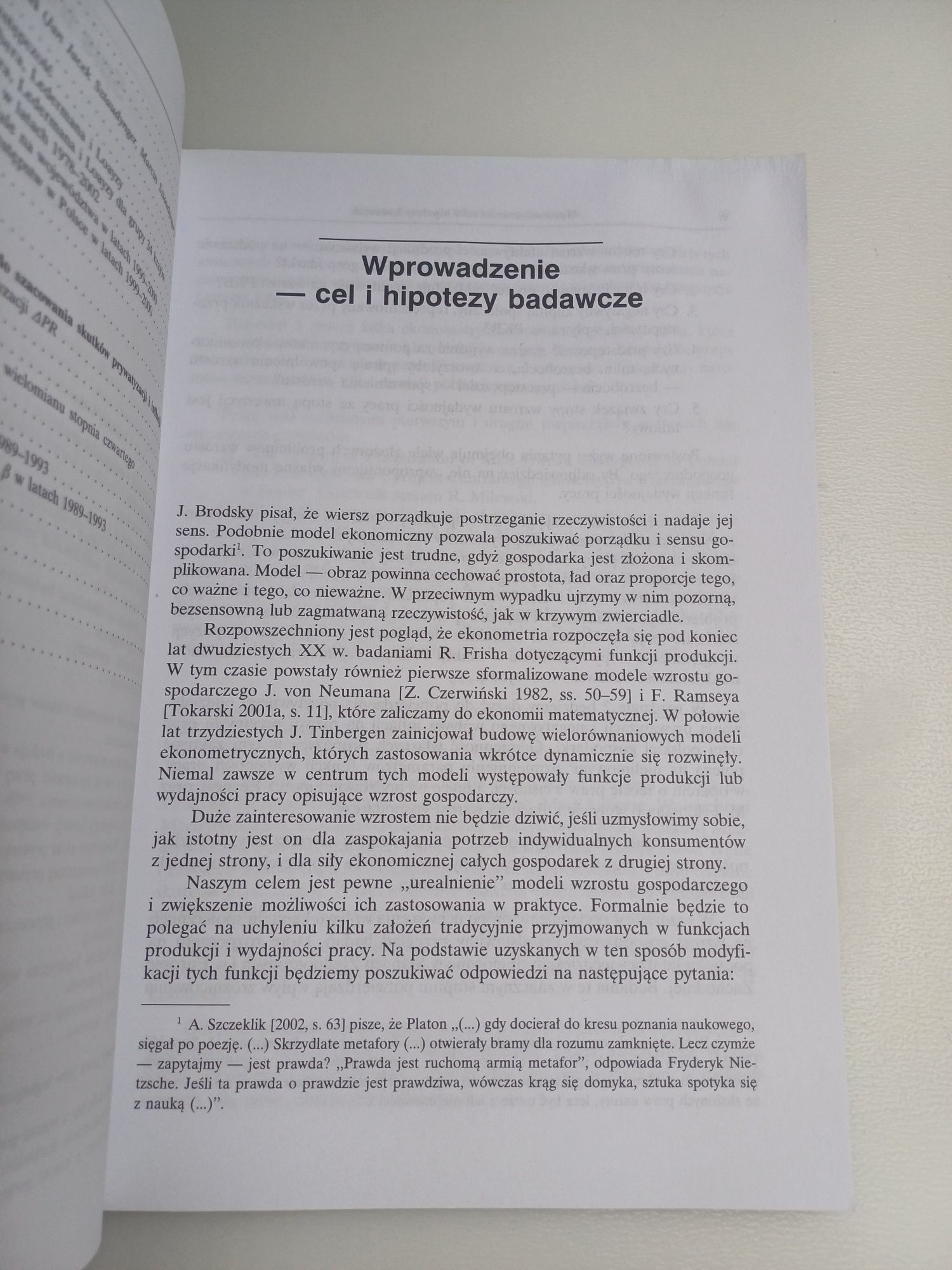 Wzrost gospodarczy a kapitał społeczny, prywatyzacja i inflacja
