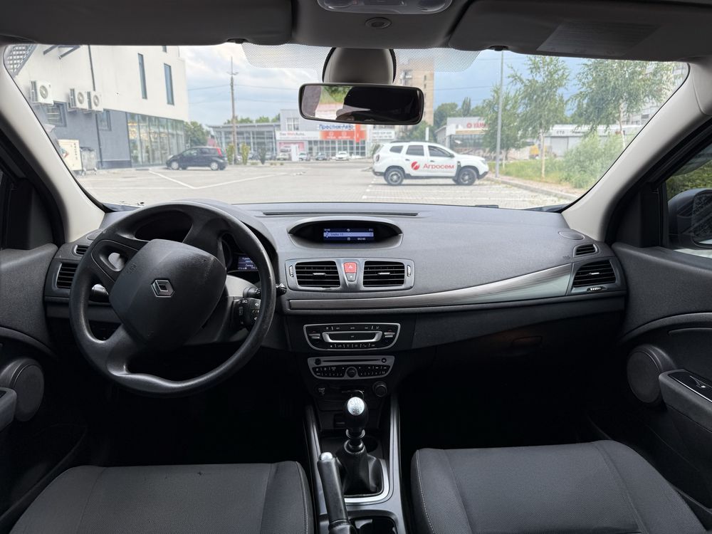 Renault Megane III 1.9 дизель