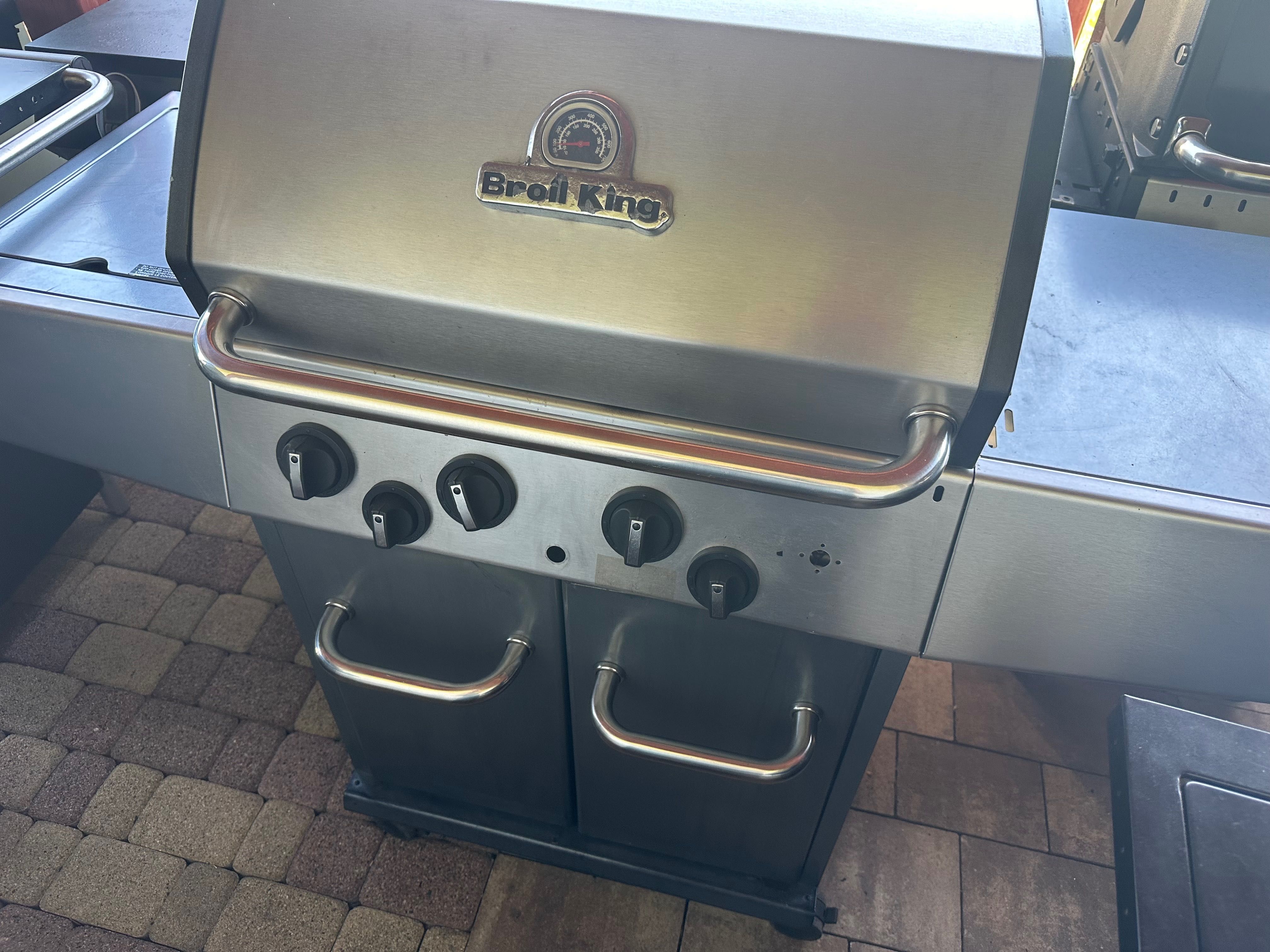 Grill gazowy broil king