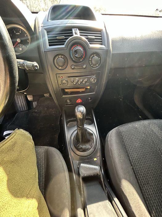 Рено меган 2 2004