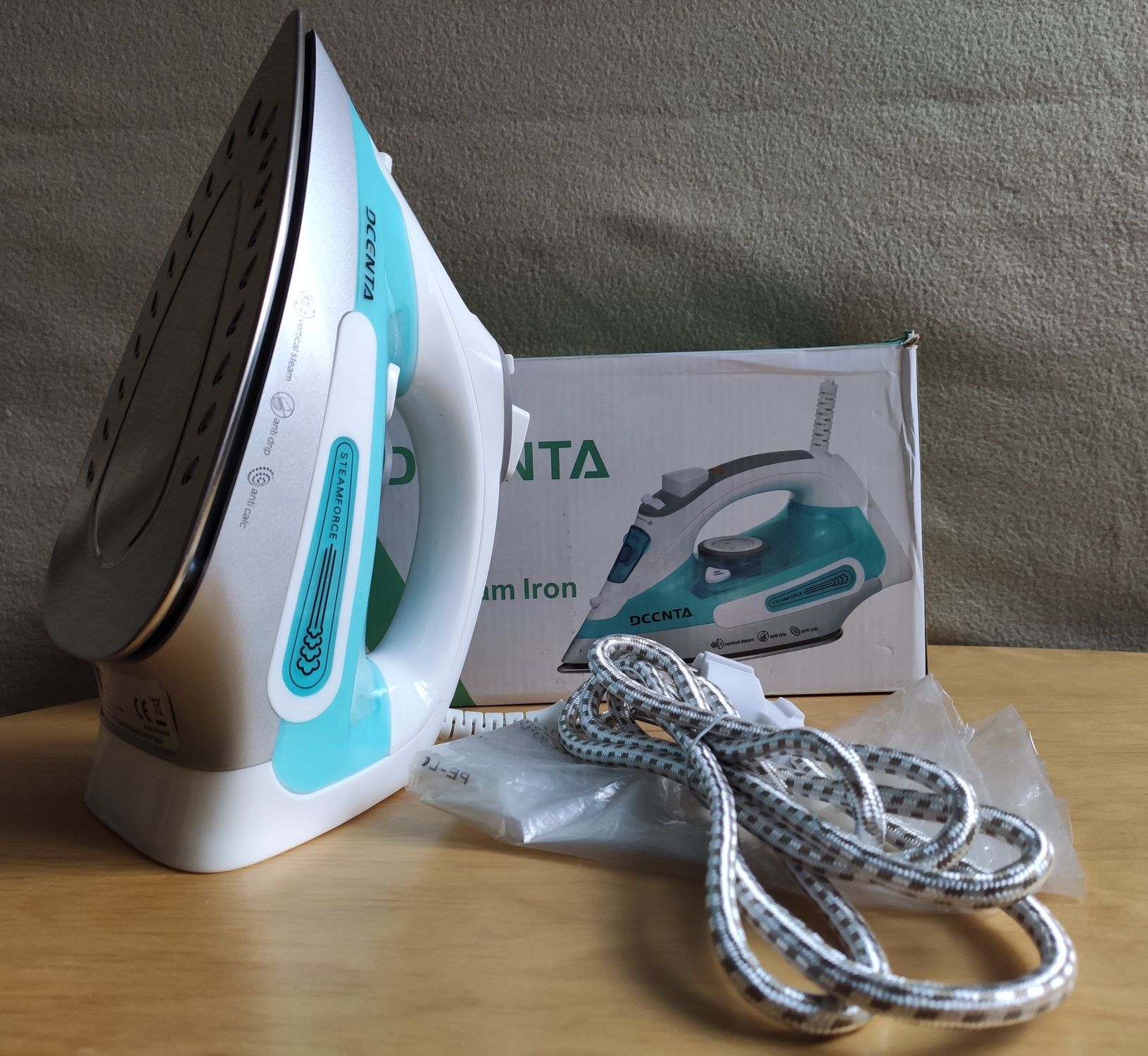 Żelazko parowe Dcenta 2400W A +++