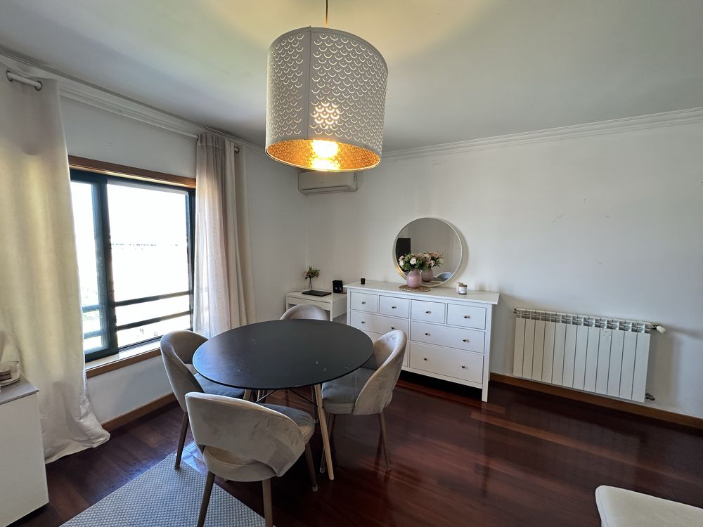T1+1 com Lugar de Garagem e Arrumos – Padrão da Légua, Matosinhos