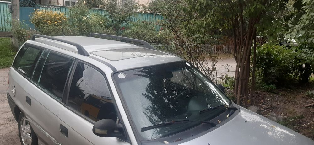 Продам либо обменяю опель астра универсал