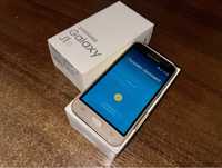 Телефон Самсунг Samsung Galaxy J1 2016 Gold