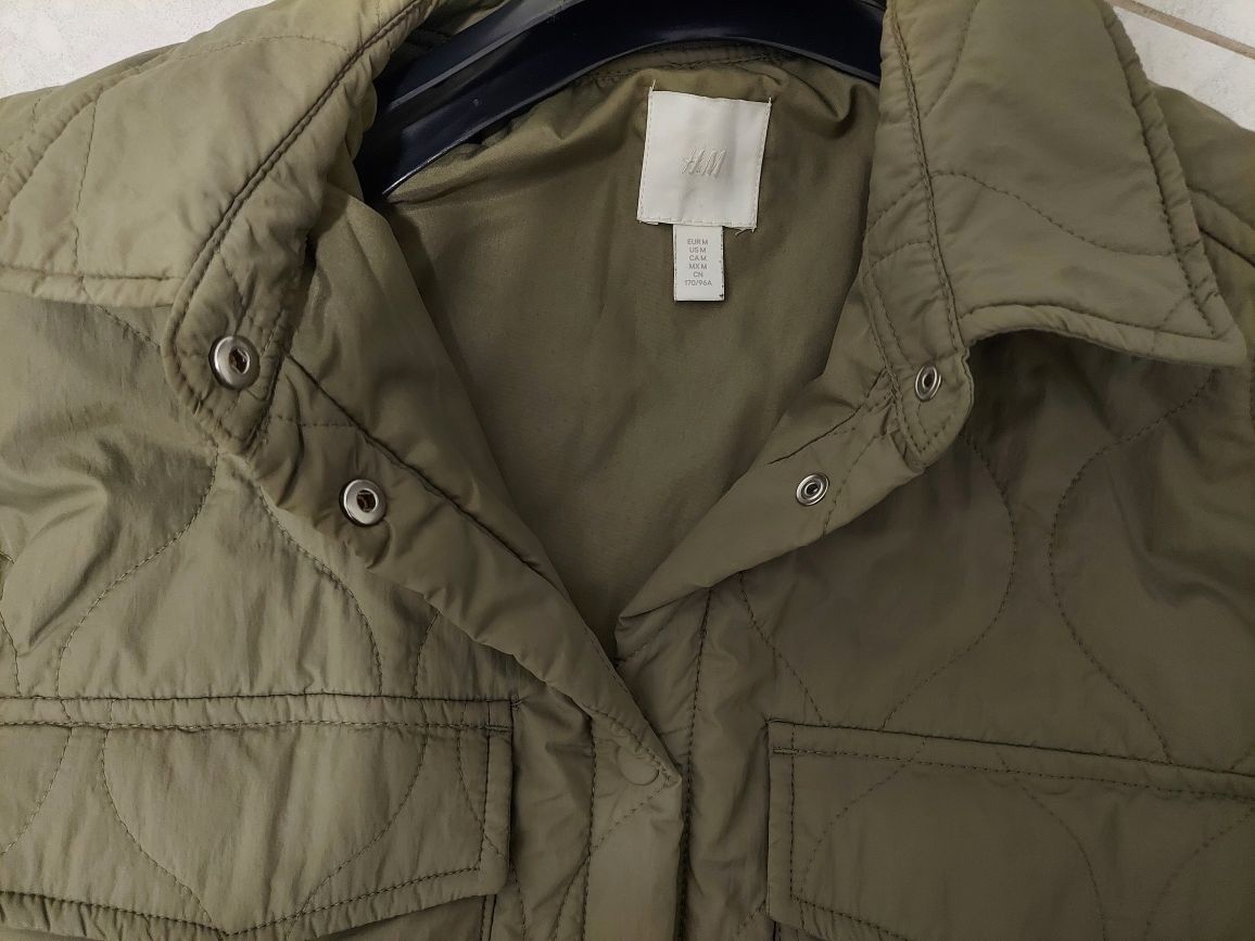 Продам куртку H&M
