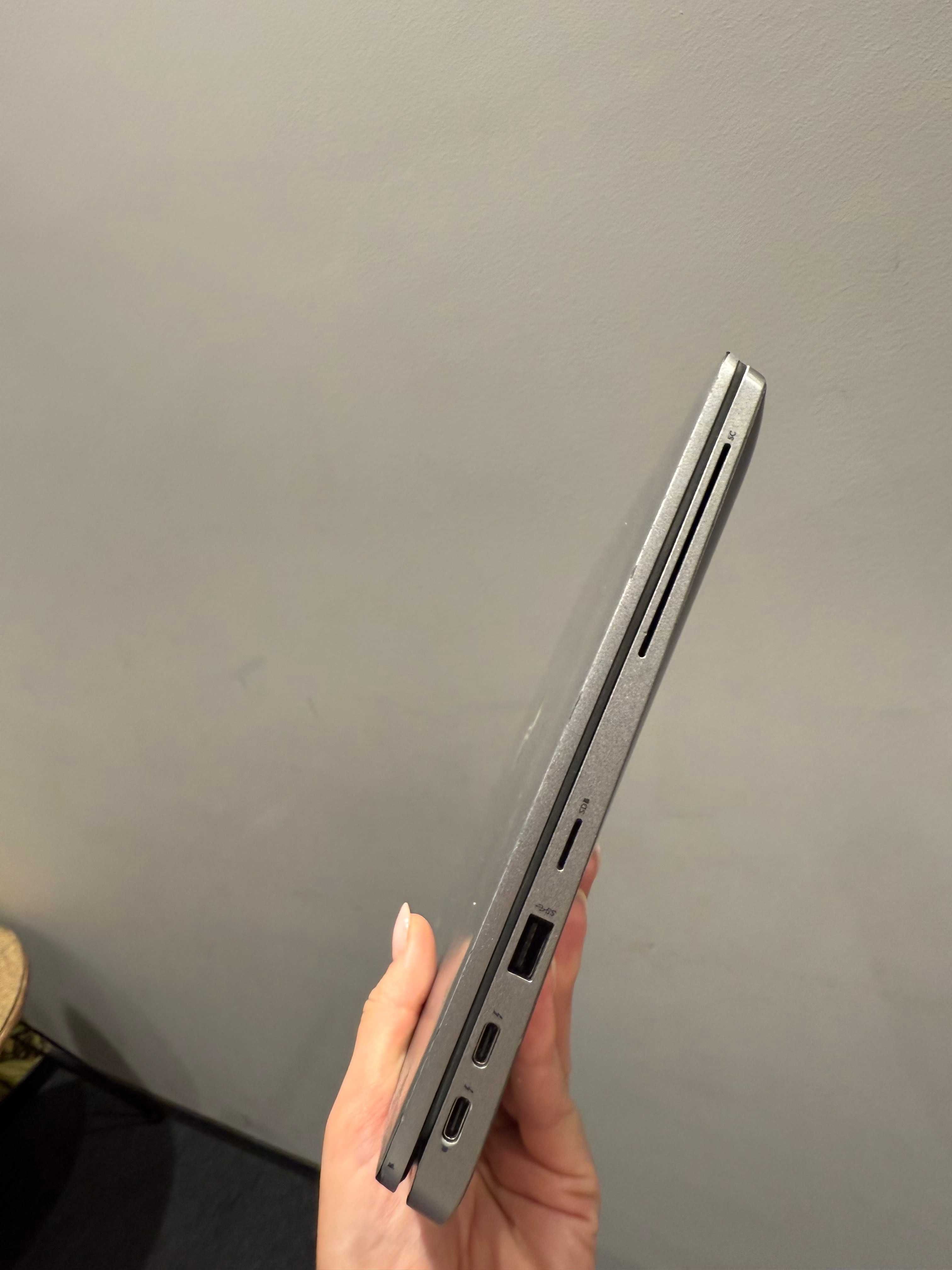 Laptop biznesowy DELL Latitude 5320 i7 + myszka, klawiatura, ładowarka
