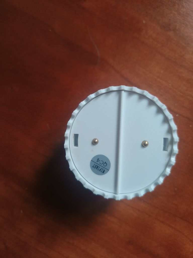 Датчик утечки протечки води Wi-fi. Tuya Smart Life