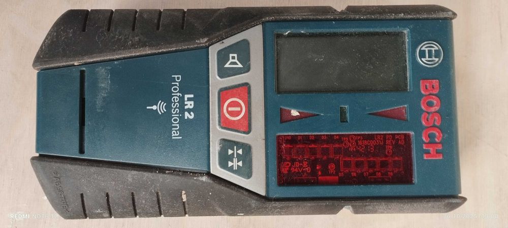 Laser Bosch GLL 3-80P i odbiornik LR2