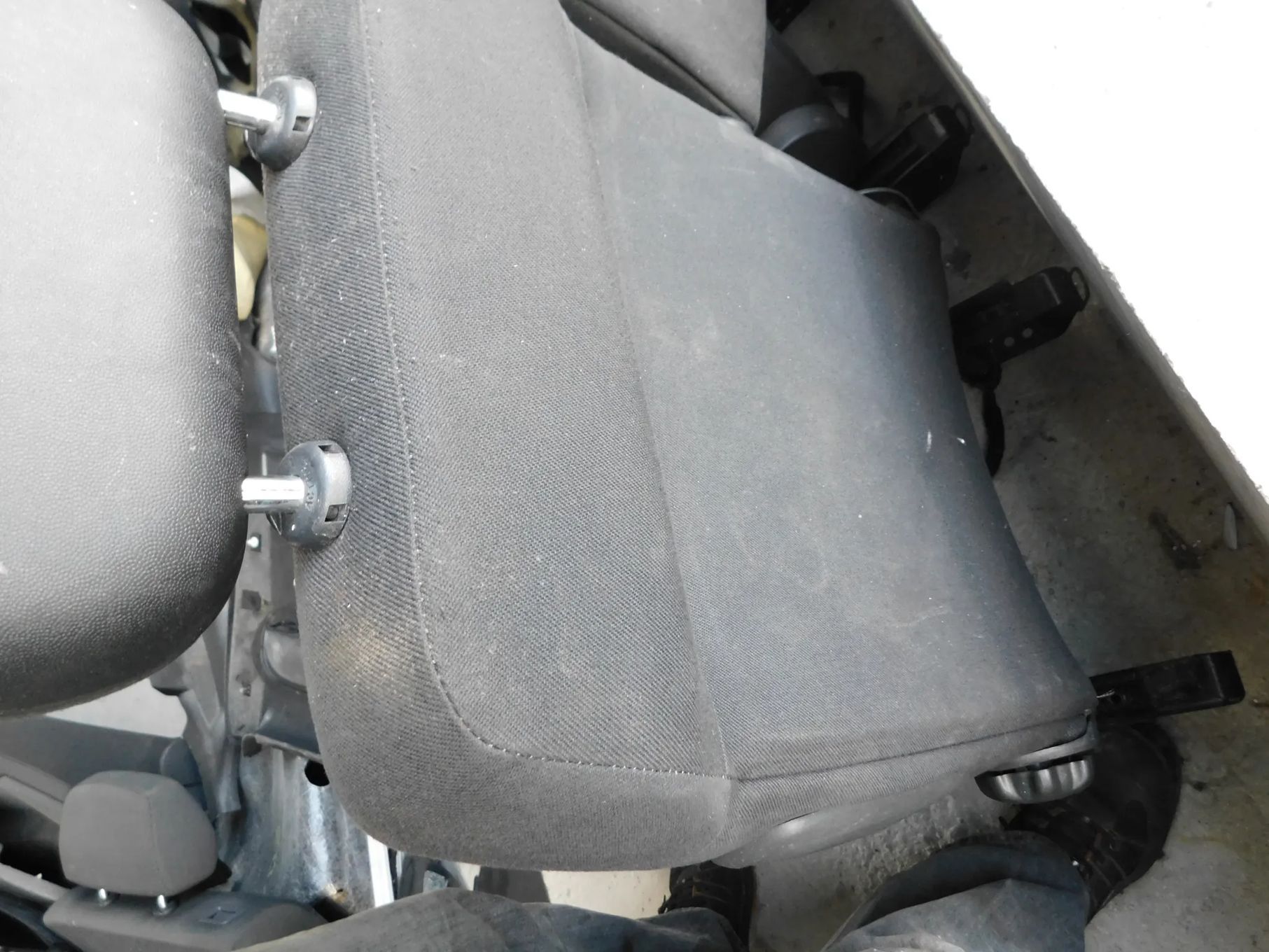 fotel lewy prawy OPEL MERIVA A podłokietnik airbag