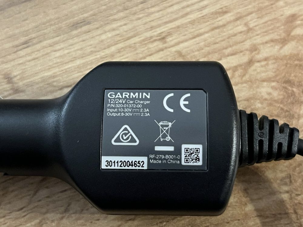 Uchwyt magnetyczny Garmin Dezl LGV800 LGV1000
