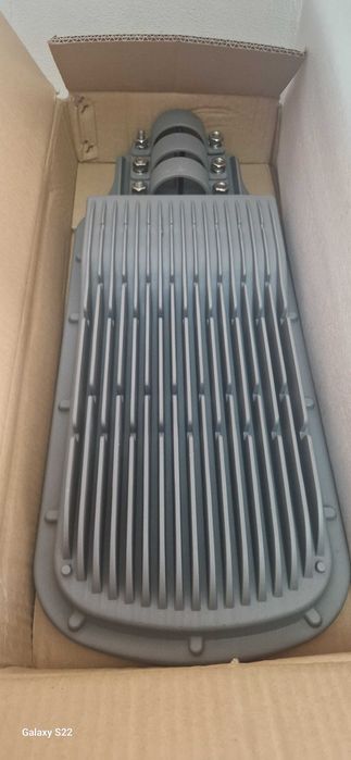 Candeeiros LED de Rua 50W (Alumínio)– Novos – Preço Especial!!!