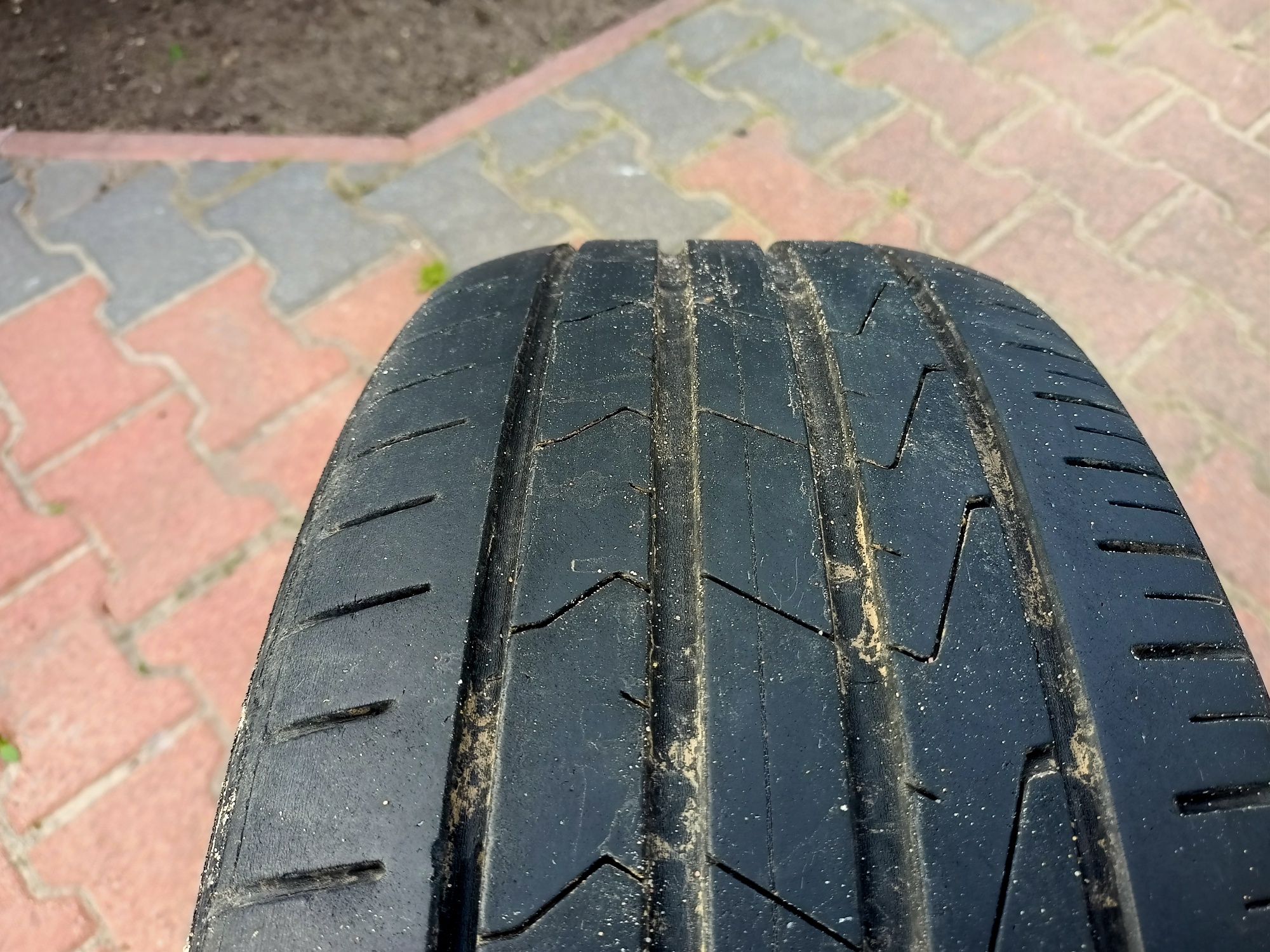 Hankook ventus prime 3  205 55 r16