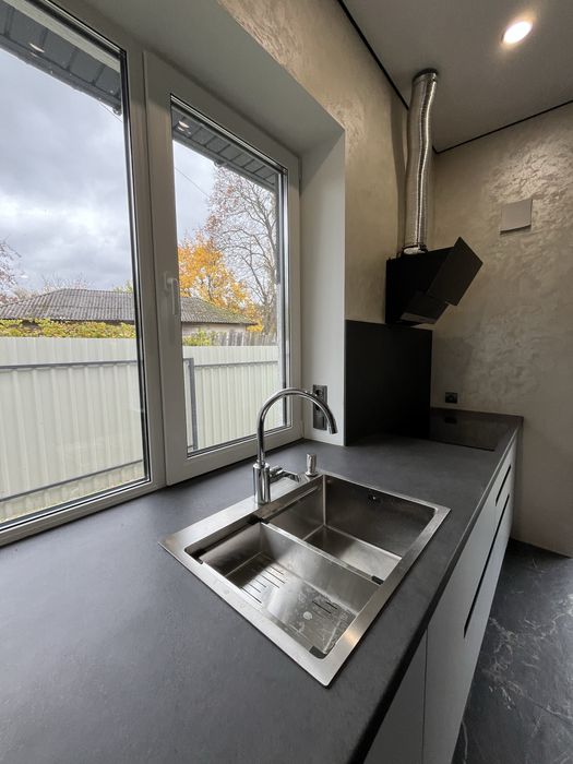 Будинок з ремонтом 110 кв.м, 6 соток