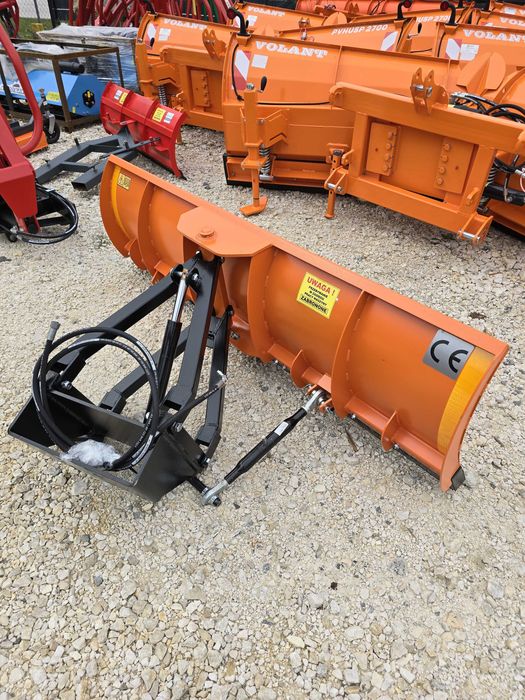 Nowy solidny pług do śniegu do t25/c330/c360 gwarancja jakości