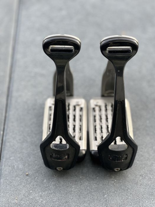 Strzemiona Acavallo Opera