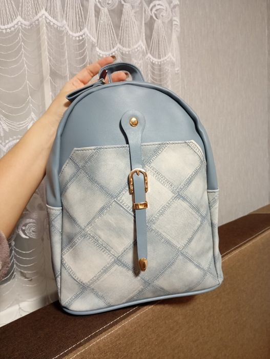 Новий жіночий рюкзак