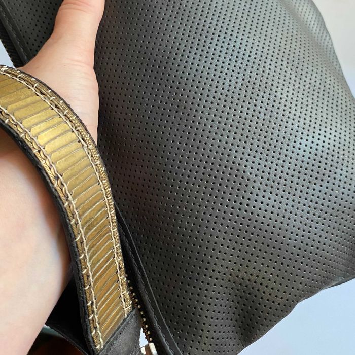 Мужской клач. высококачественная натуральная кожа.