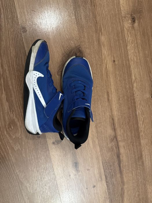 Nike r. 35 oddychające