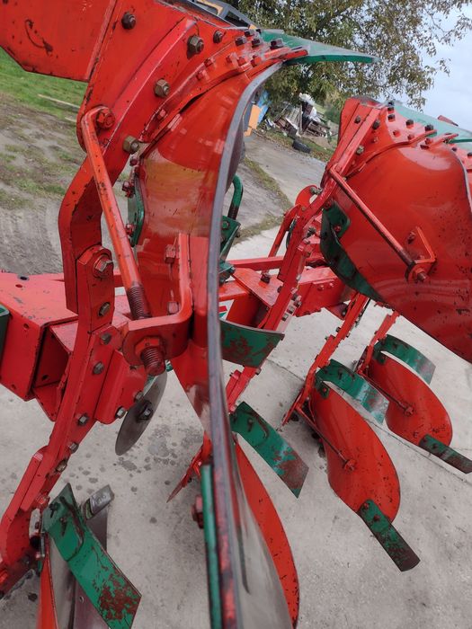Pług obrotowy Kverneland 4 Vario oryginał w idealnym stanie (lemken)