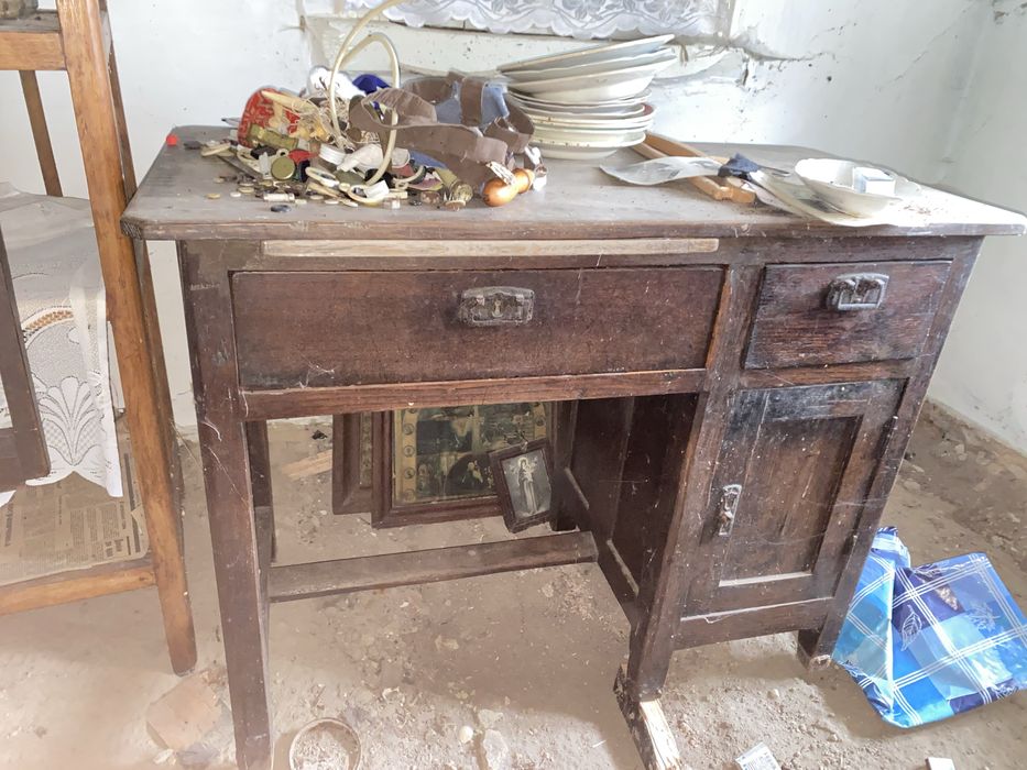 Вінтажний стіл не гнилий торг.