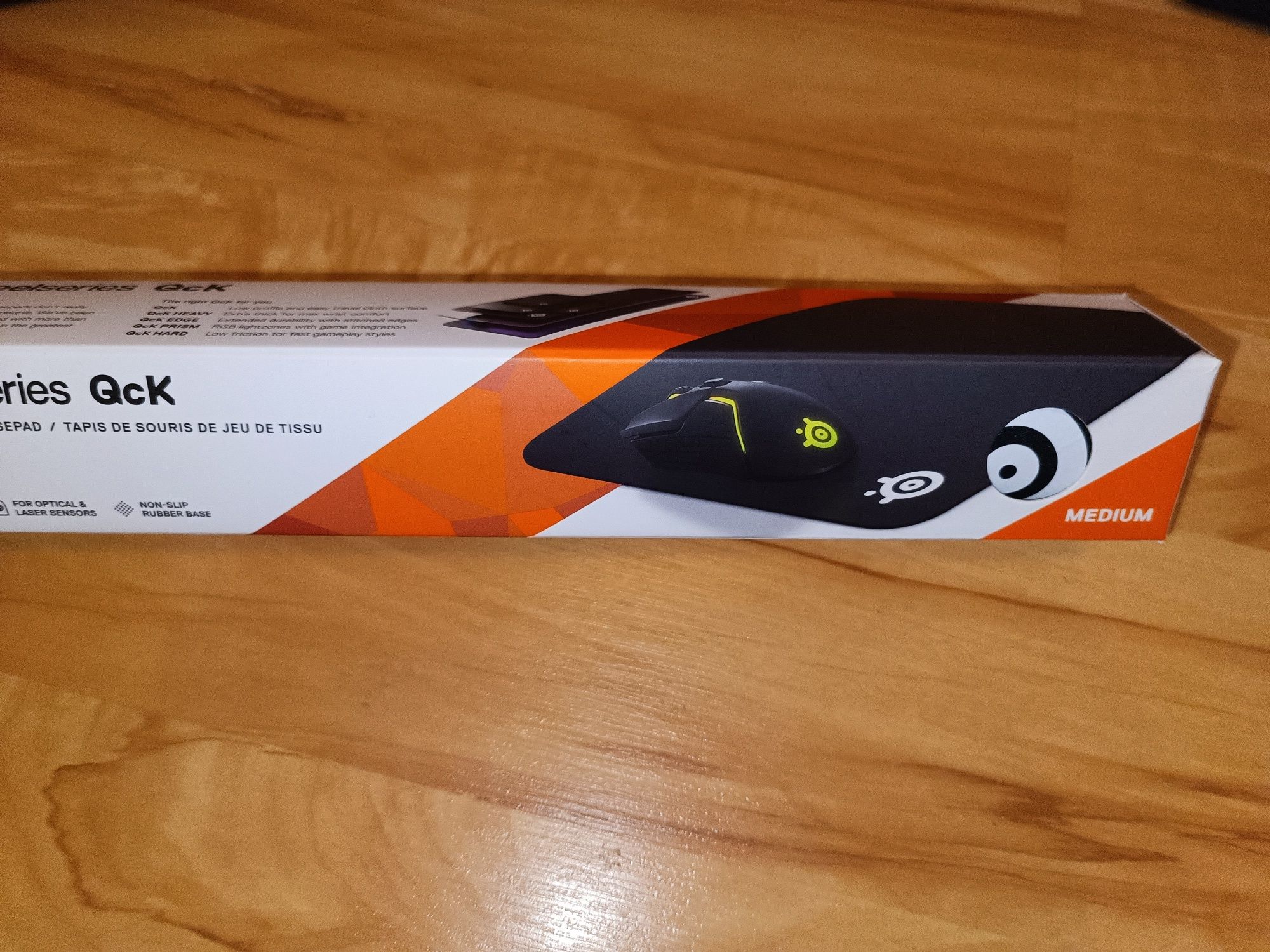 Klawiatura ,myszka i podkładka  steelseries