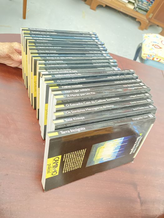 Coleccao caminho policial, preco por exemplar