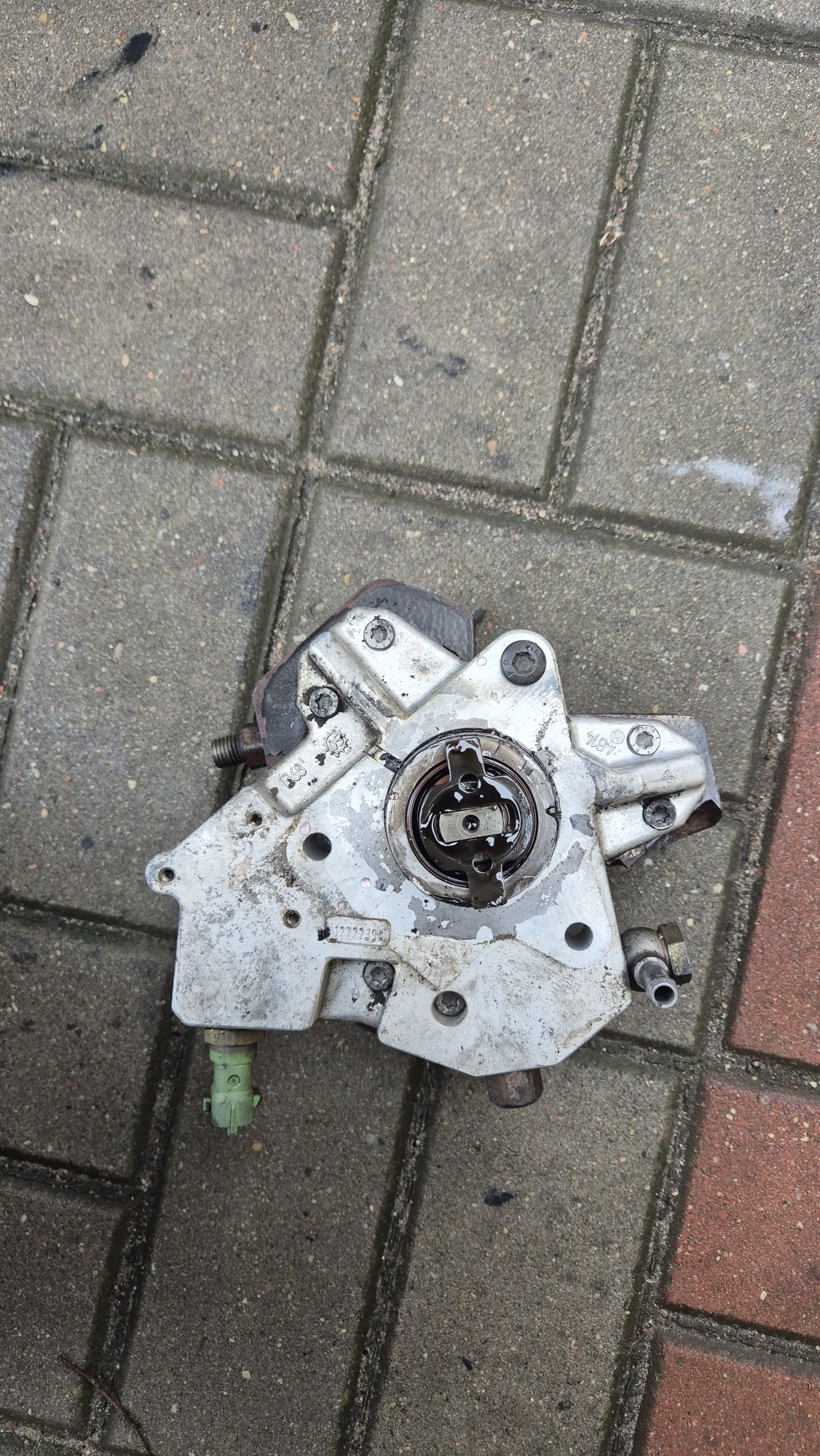 Wtryski, listwa wtryskowa i pompa volvo 2.4 d5