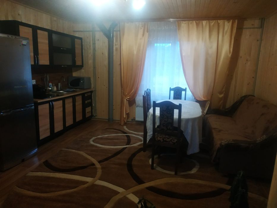 Проживання у Ворохті Садиба Топірець ,оренда котеджа у Ворохті