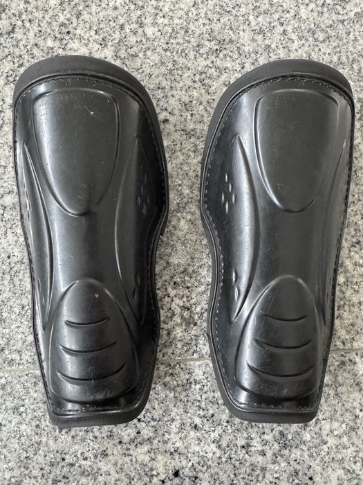 Caneleiras da Sport Zone