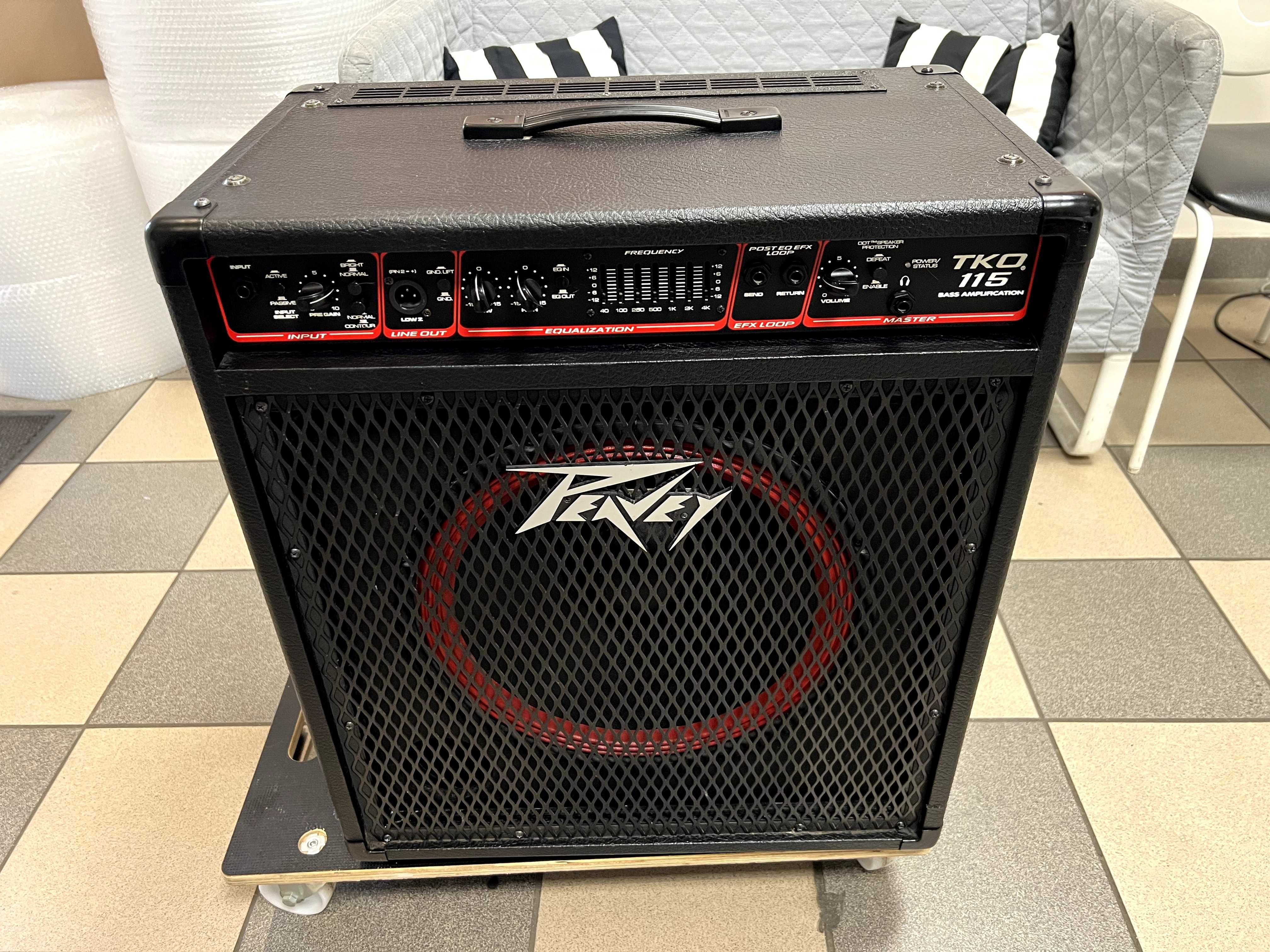 PEAVEY TKO115 wzmacniacz gitarowy