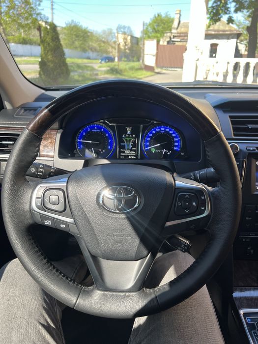 Продам Toyota Camry 55