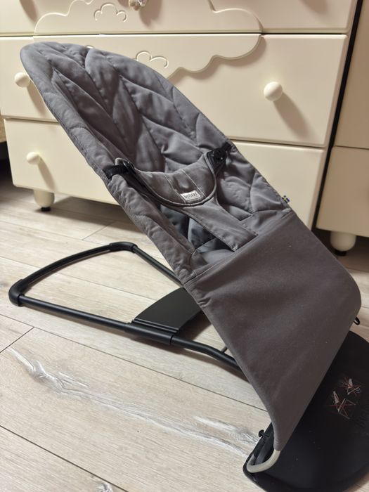 Шезлонг BabyBjorn