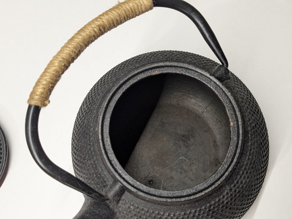 Zaparzacz do herbaty żeliwny