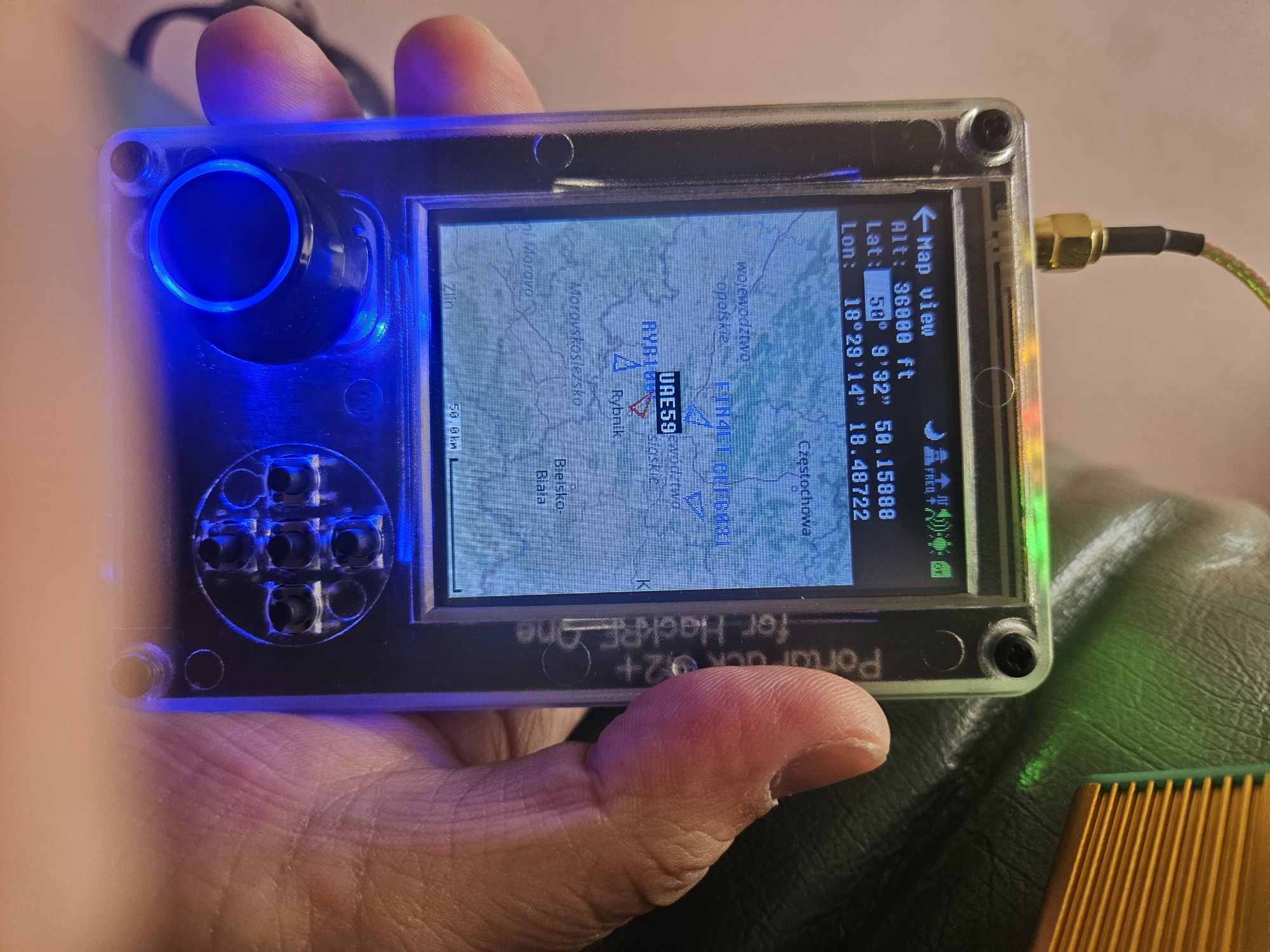 HackRf Portapack H2+ trx transceiver ssb aprs adsb spoof gps bluetooth