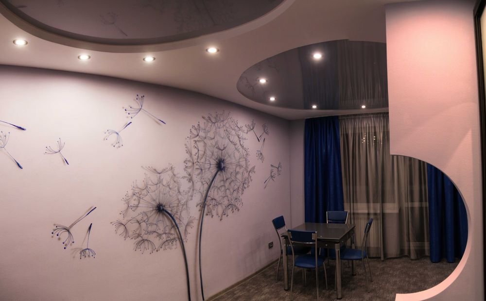 Сдам СВОЮ 1 комн. кв. прямо возле ст.метро 23 августа .