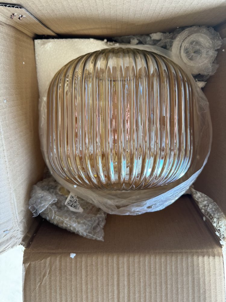 Lampa sufitowa, ryflowane szklo