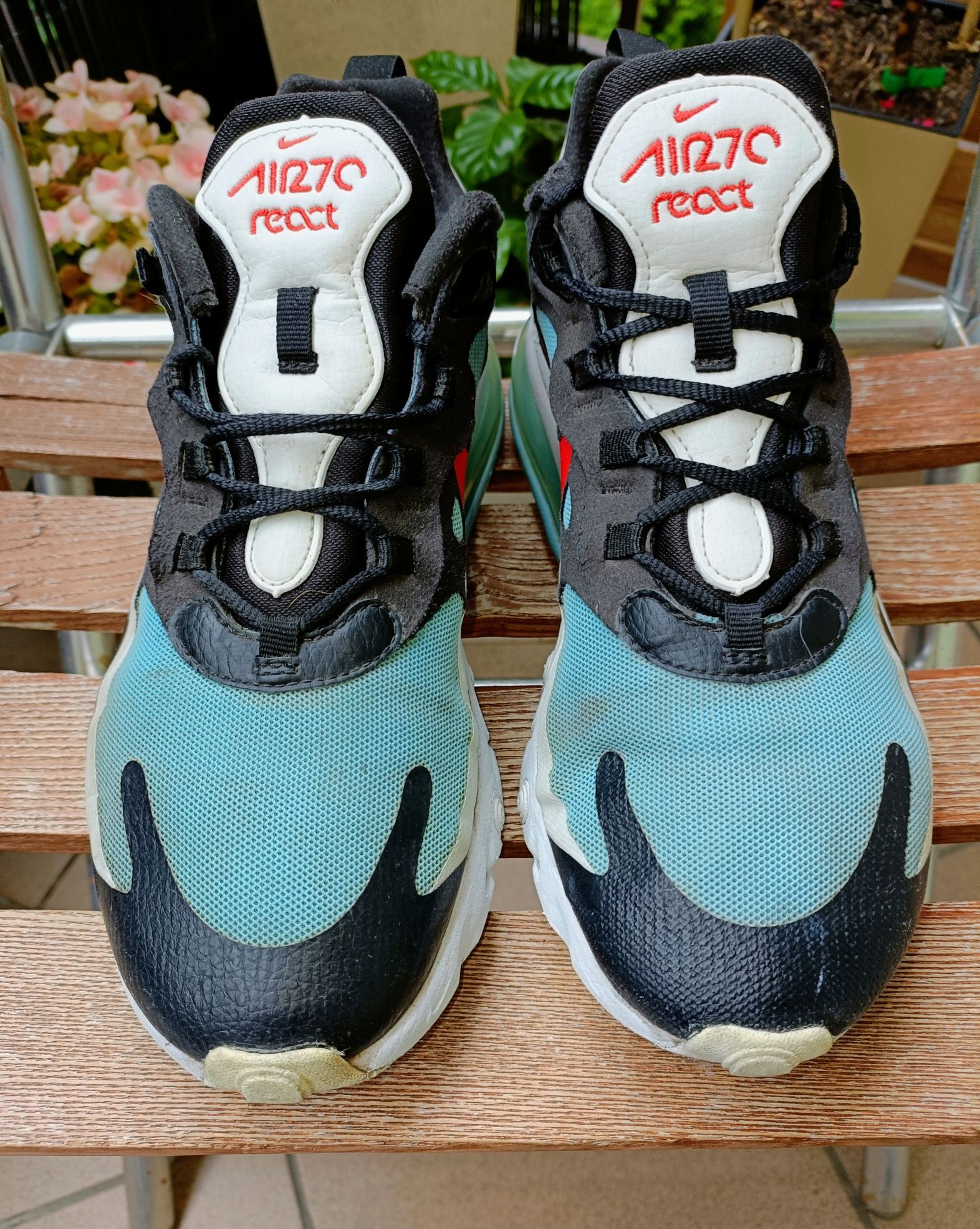 Męskie buty sportowe Nike Air Max 270 React rozmiar 41 stan BDB