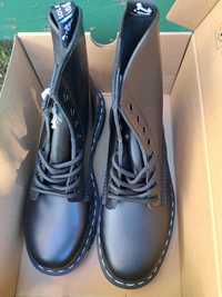 nowe buty Dr Martens 1460 czarne rozmiar 40