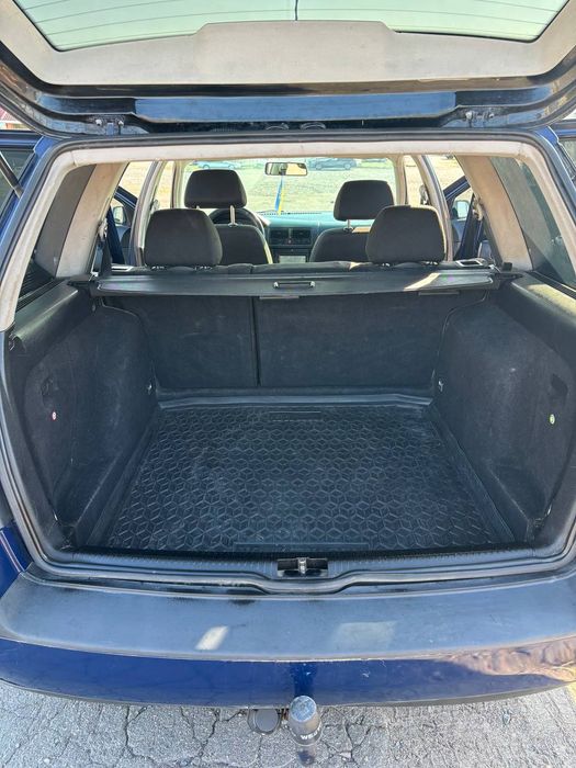Volkswagen Golf lV
1999 рік
1.9 sdi Дизель
Коробка механіка 5 ст
Авто