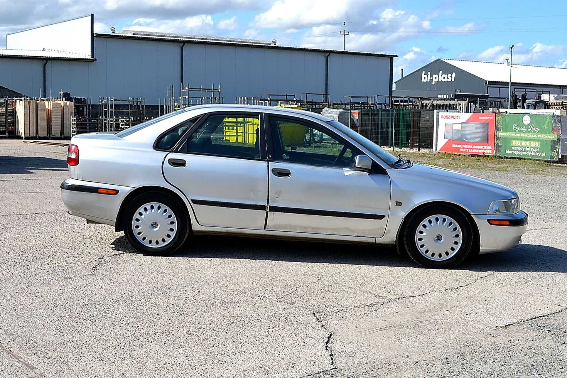 Volvo - S40  1.9 cm Diesel , klimatyzacja , okazja !!