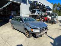 Volvo V70 III 2.0D (136cv) de 2010 - Peças Usadas (7803)