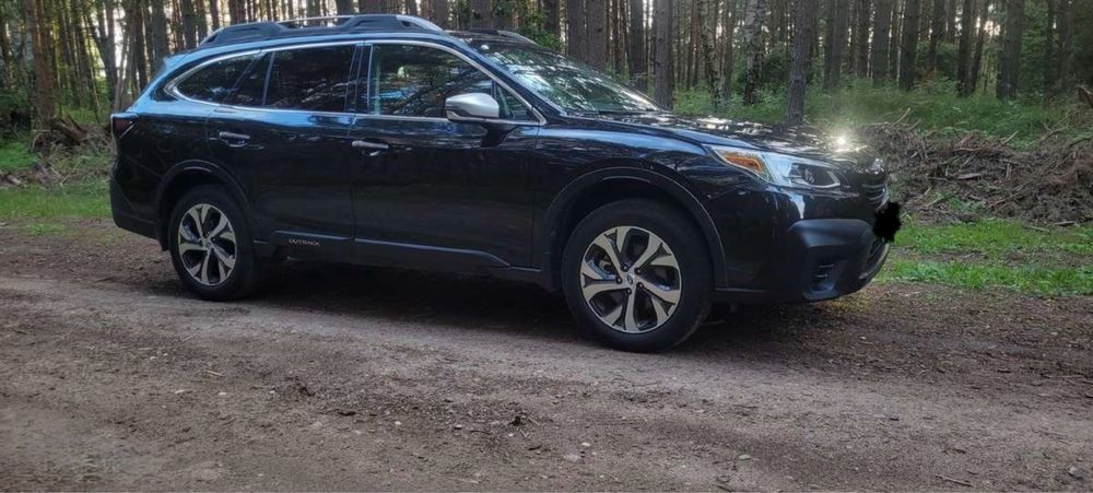 Продаю Subaru Outback 2.5 (2020)