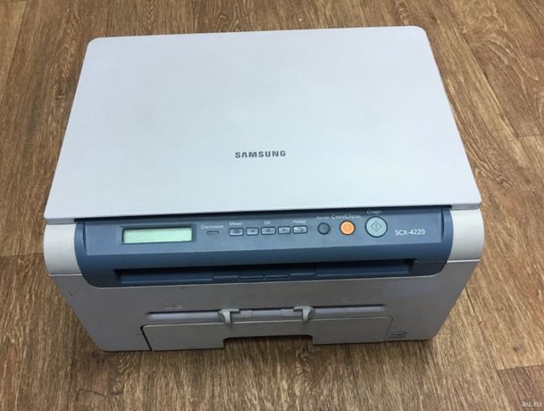 Лазерное МФУ Samsung SCX-4220 (принтер, копир, сканер)