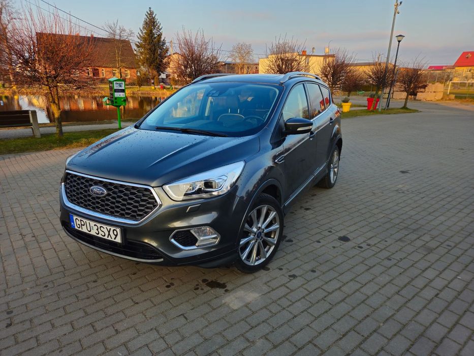 Ford Kuga FORD KUGA Vignale 2018 automat AWD 1.5 benzyna 182km
