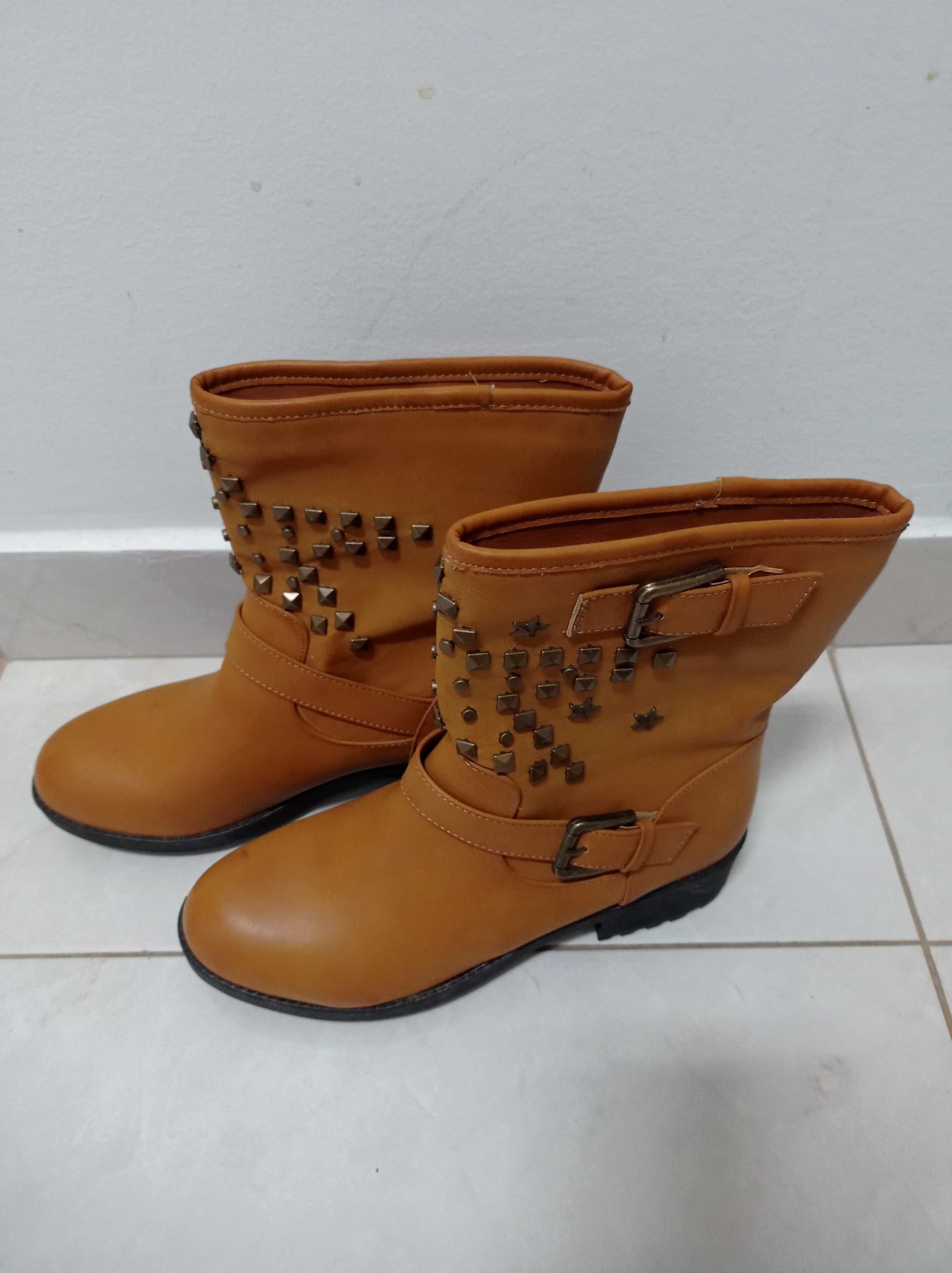Botas senhora Novas