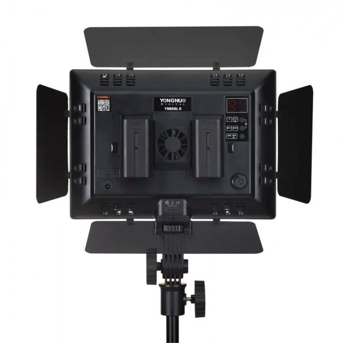 Постійне світло Yongnuo YN-600L II LED 3200-5500К