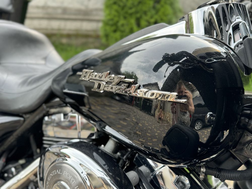 Harley Davidson Electra Glide FLHTCUI