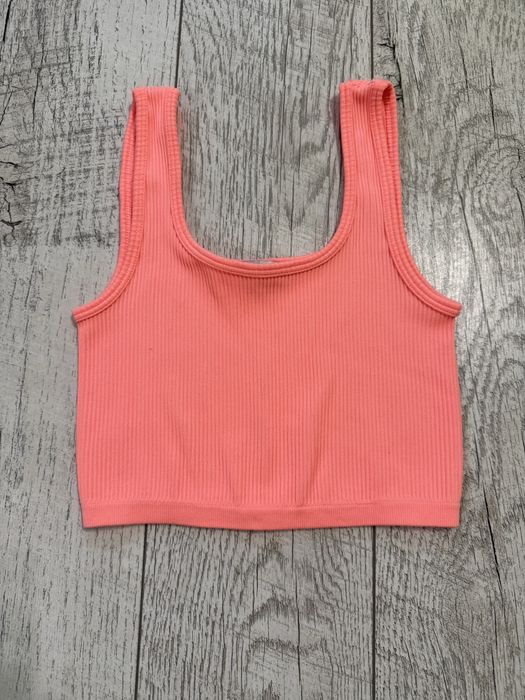 Топік на дівчинку